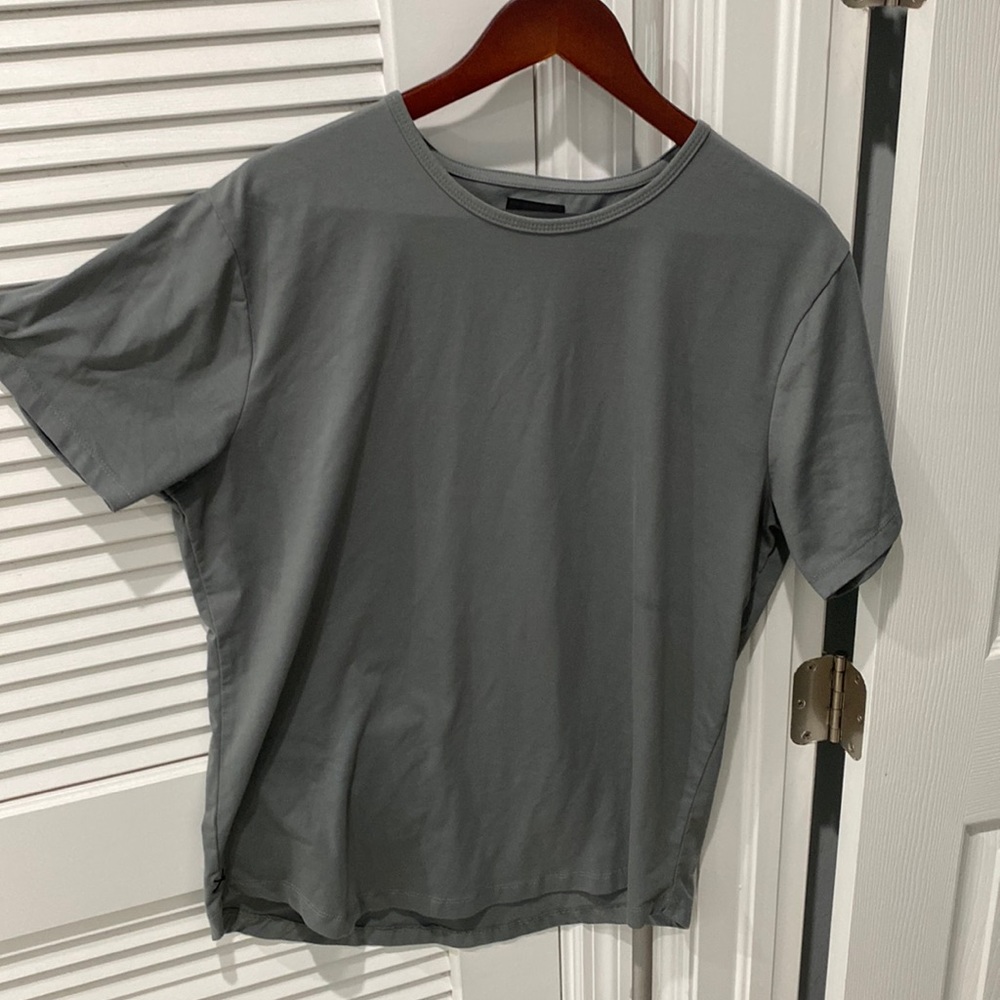 Mens Cuts clothing T-shirt